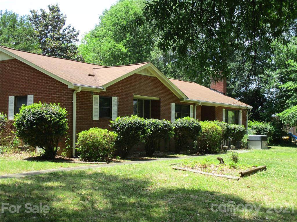 2800 Margaret Wallace Road - Photo 1