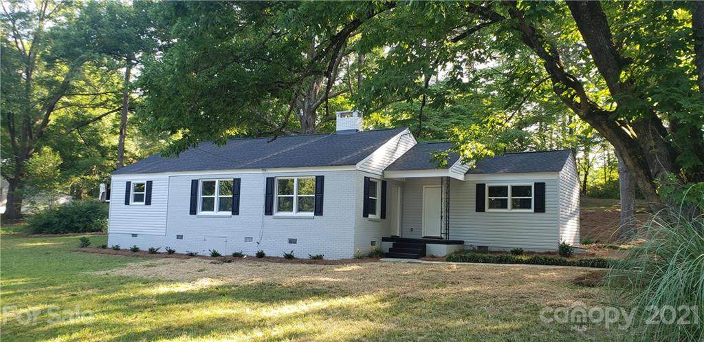 1566 Winthrop Avenue - Photo 1