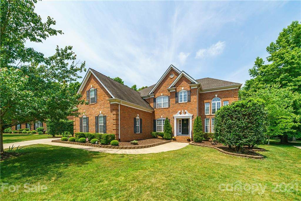 514 Hidden Manor Drive - Photo 1