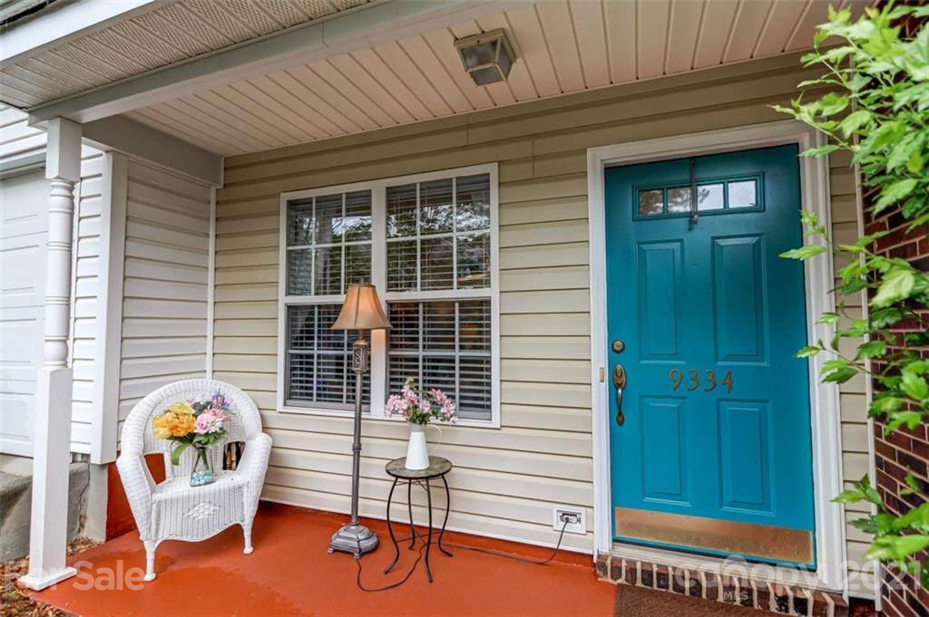 9334 Timothy Court - Photo 1