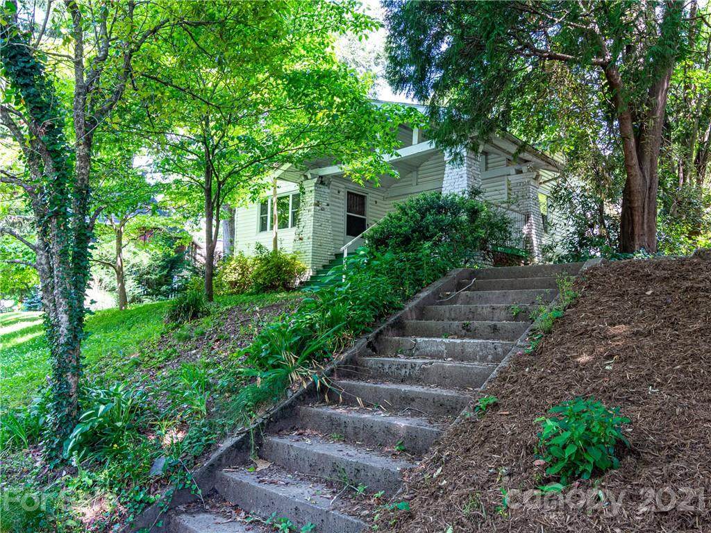 192 Forest Hill Drive - Photo 1
