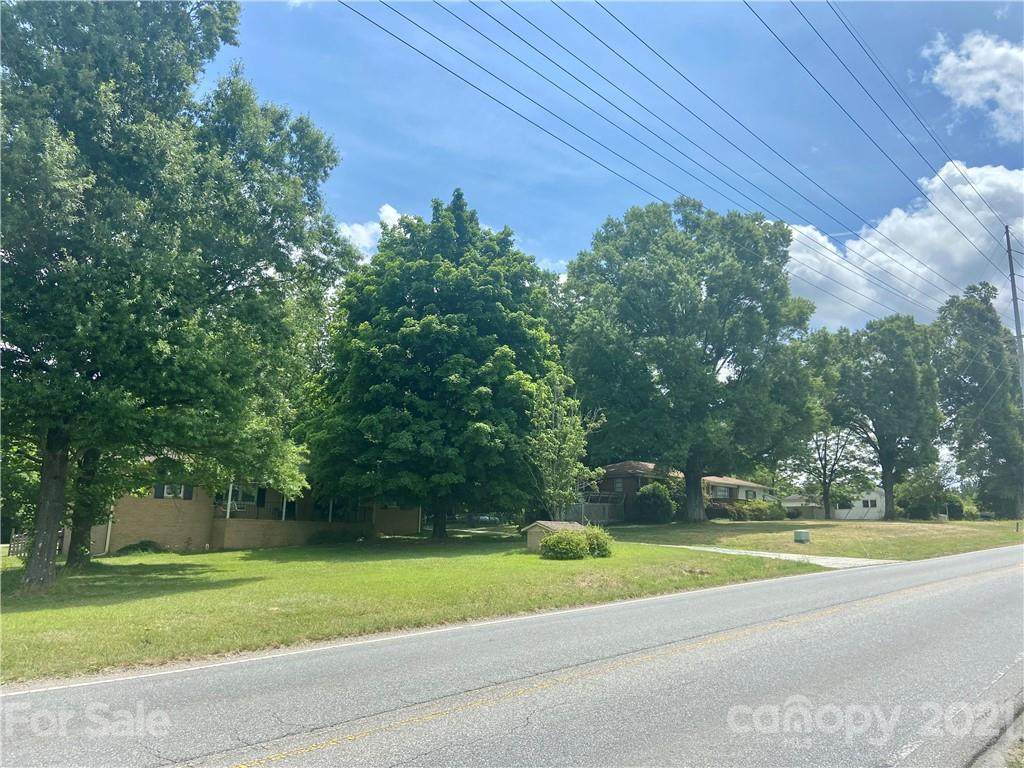 15925 Idlewild Road - Photo 1