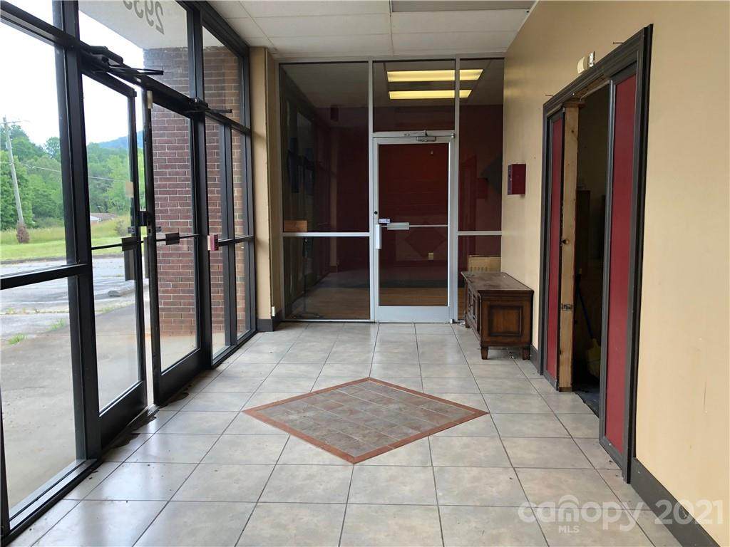 2935 New Leicester Highway - Photo 1
