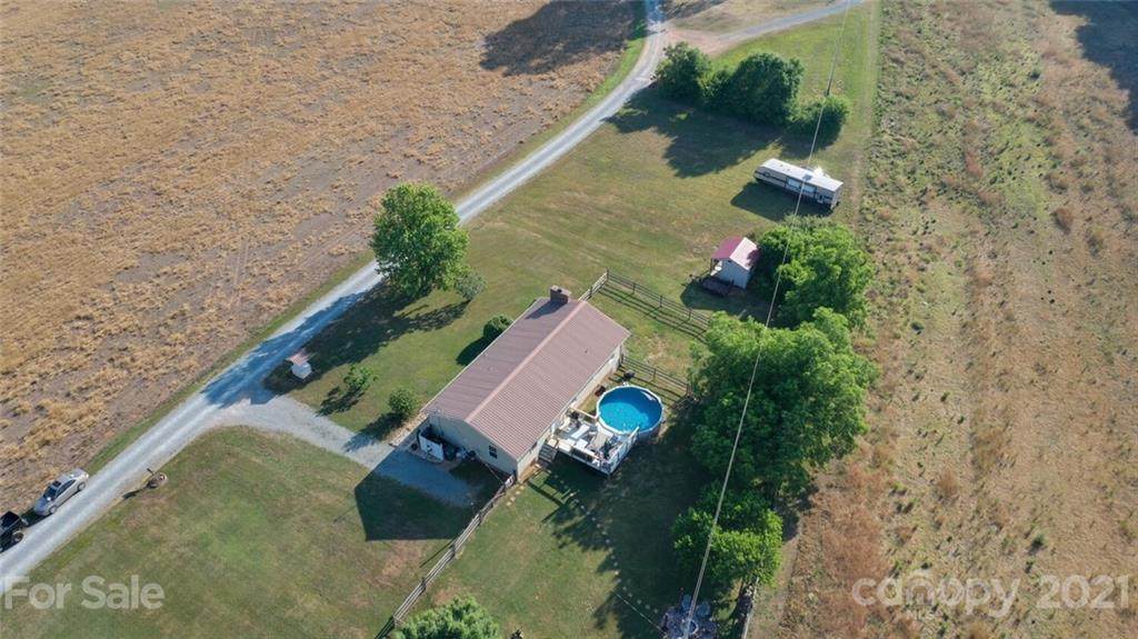 1111 Emily Lane - Photo 1