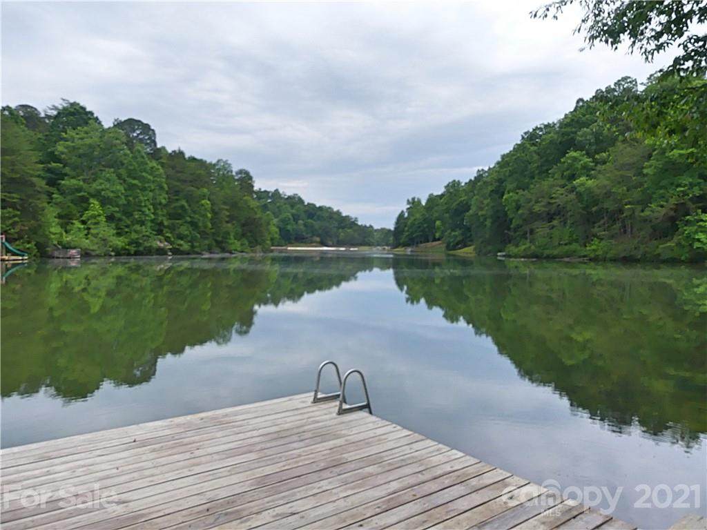 749 Rainbow Circle - Photo 1