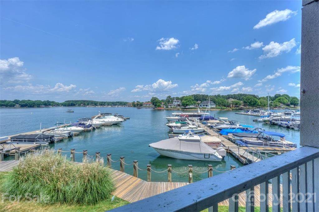 18619 Vineyard Point Lane - Photo 1