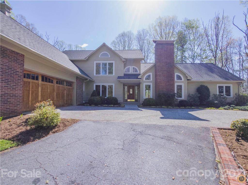 1007 Edinburgh Court - Photo 1