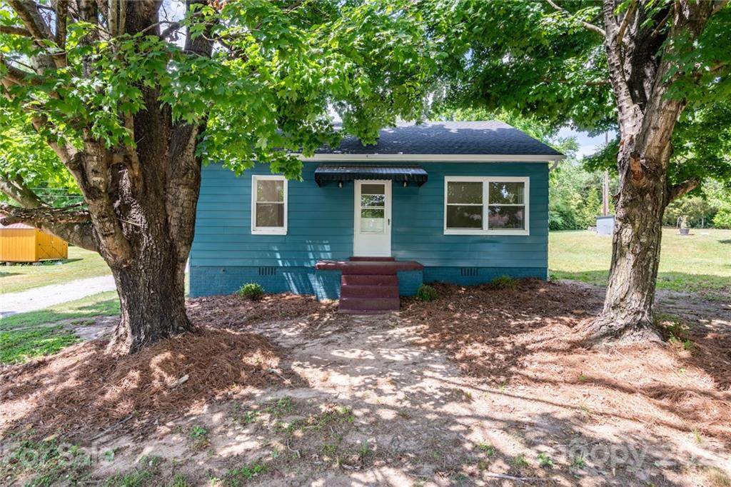2118 Kool Park Road - Photo 1