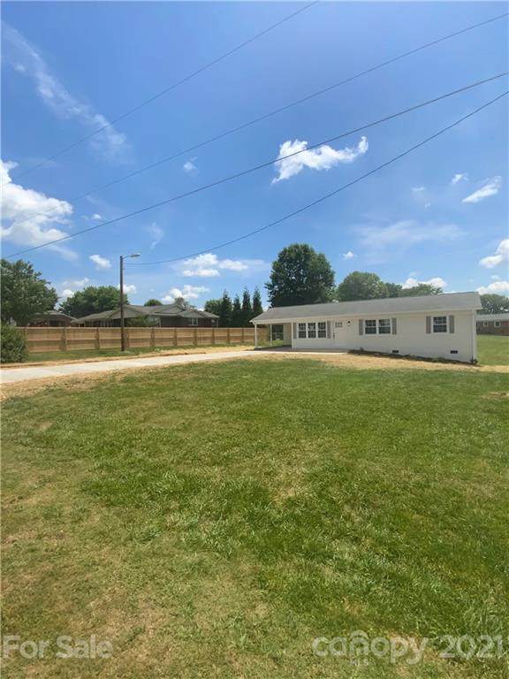 113 Foxfire Lane - Photo 1