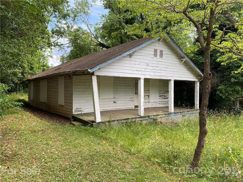 161 Wisconsin Street - Photo 1