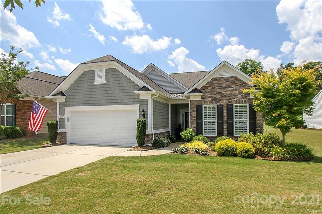 2083 Kennedy Drive - Photo 1