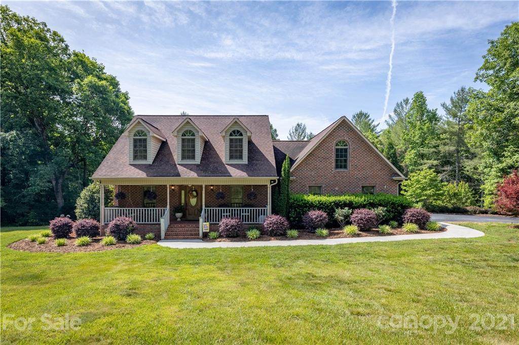 985 Belvidere Lane - Photo 1