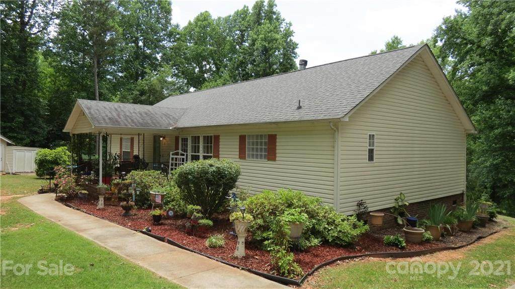 47 Mickley Avenue - Photo 1