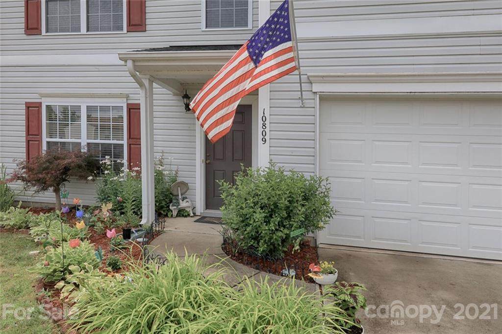 10809 Dry Stone Drive - Photo 1
