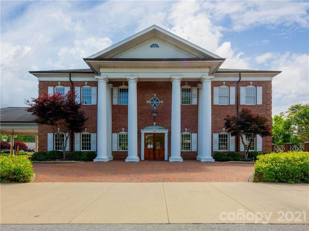 640 North Main Street - Photo 1