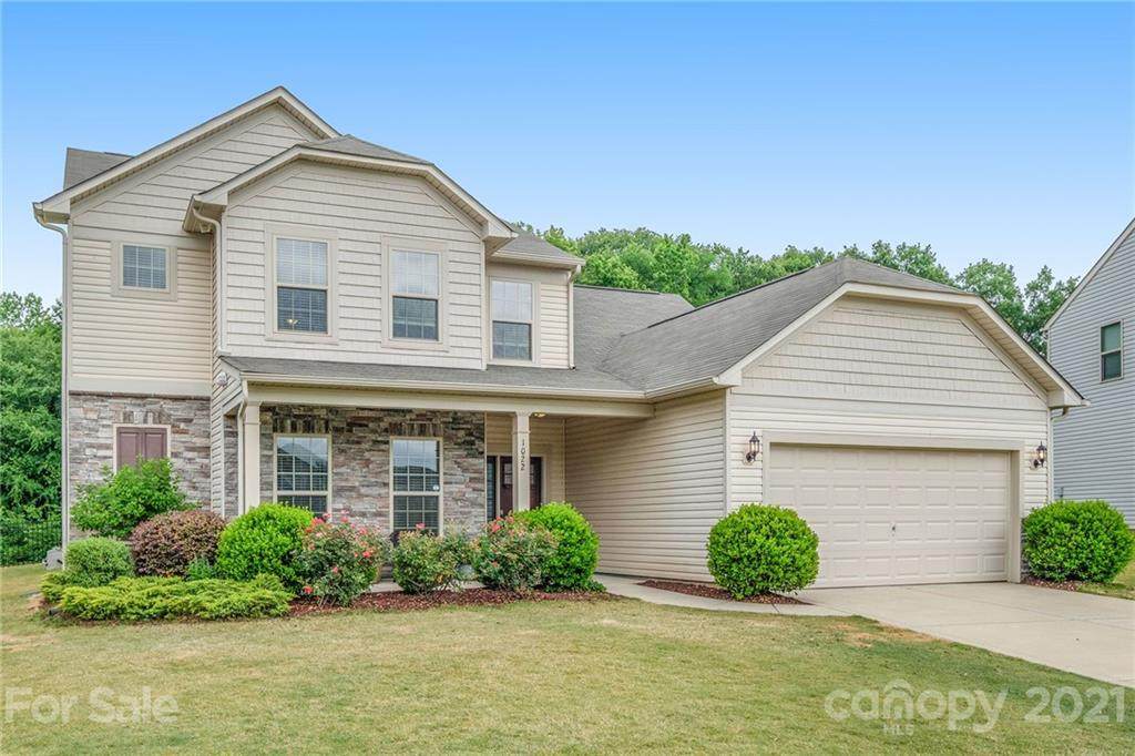 1022 Rippling Brook Court - Photo 1