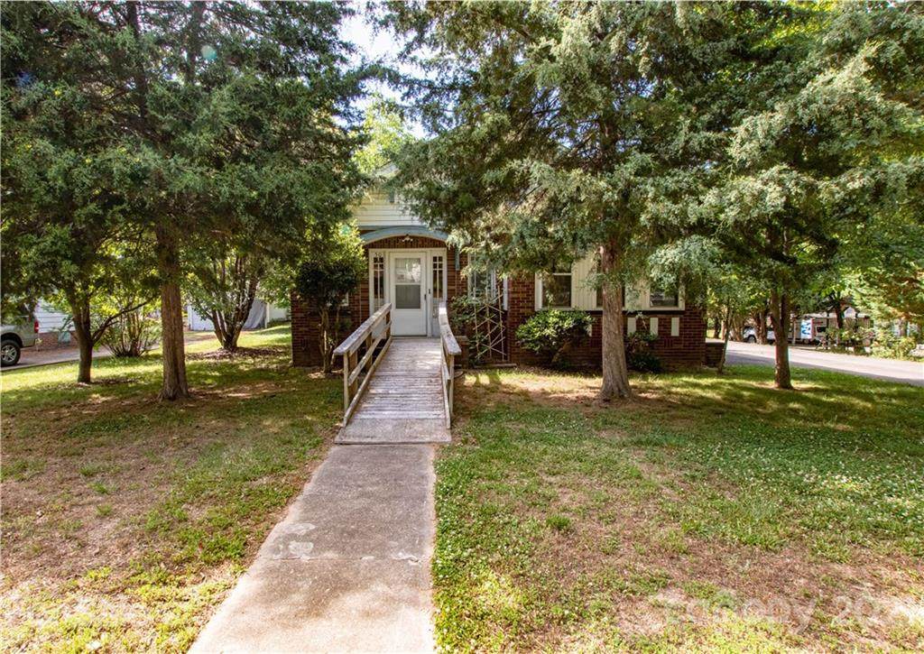50 Maple Street - Photo 1