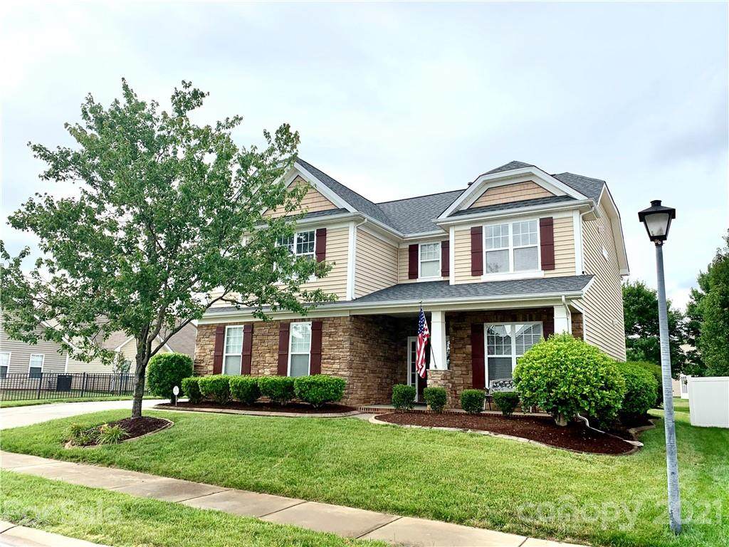 2004 Symphony Lane - Photo 1