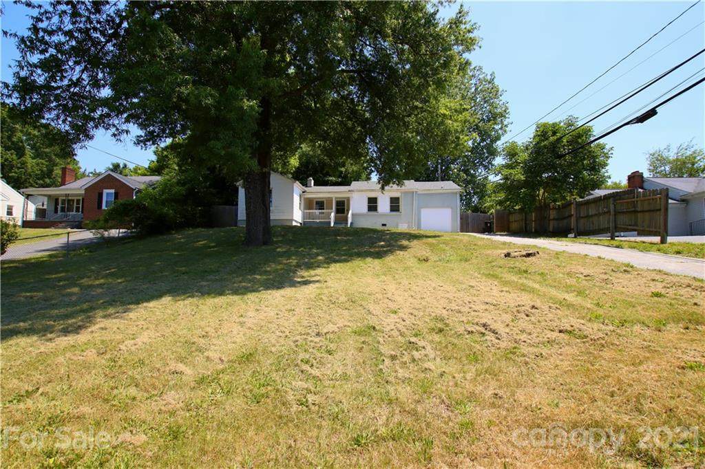 235 Lenmore Drive - Photo 1