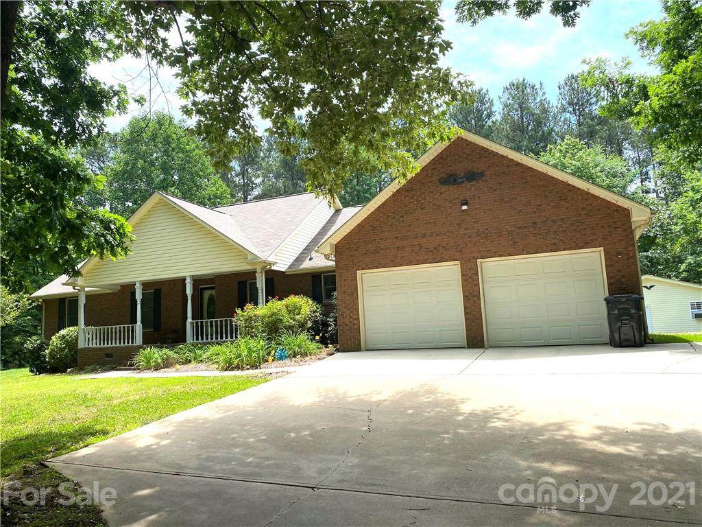 111 Hileath Drive - Photo 1