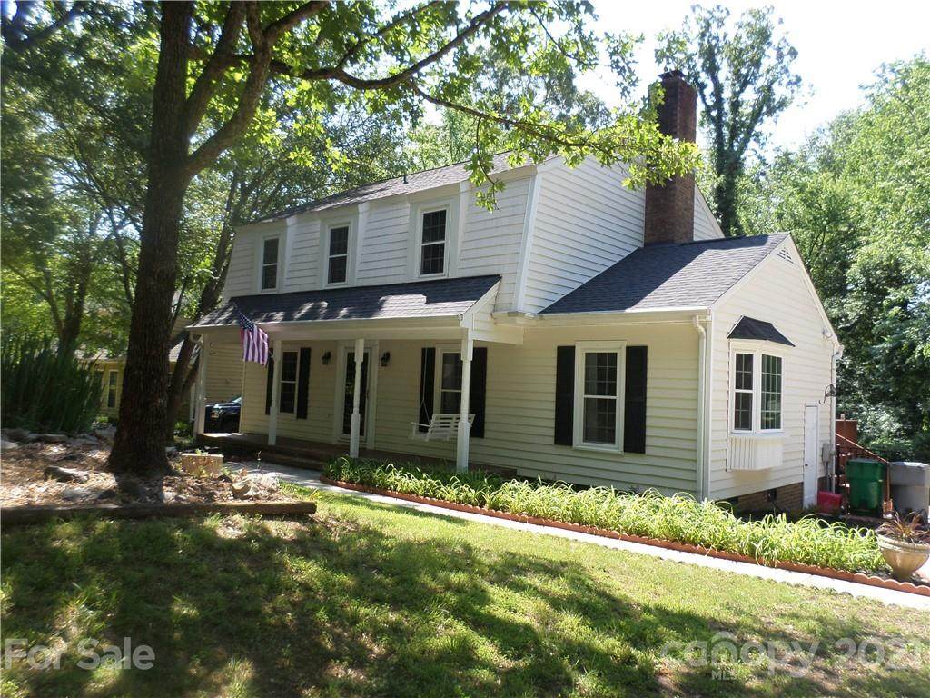 7121 Graburn Road - Photo 1