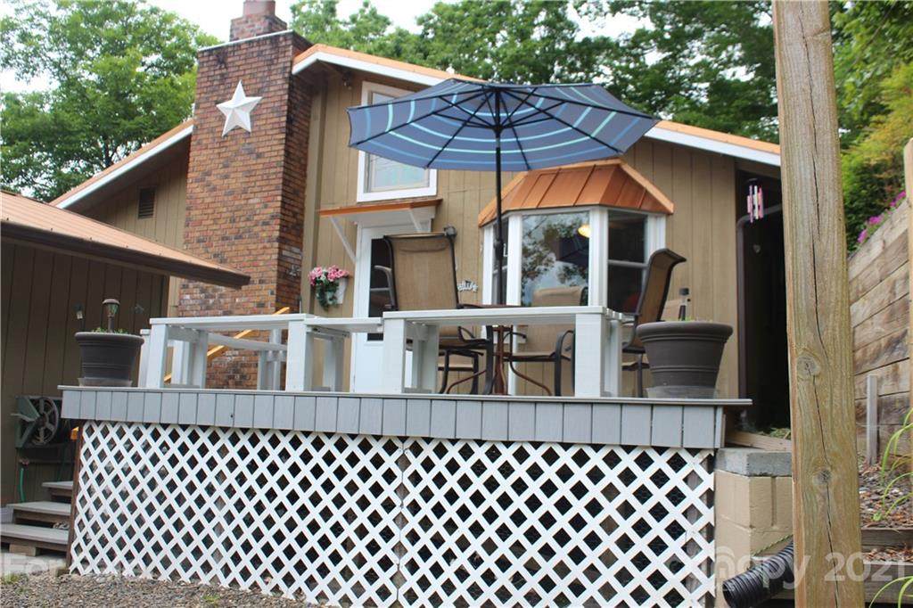 127 Blevins Knob Road - Photo 1