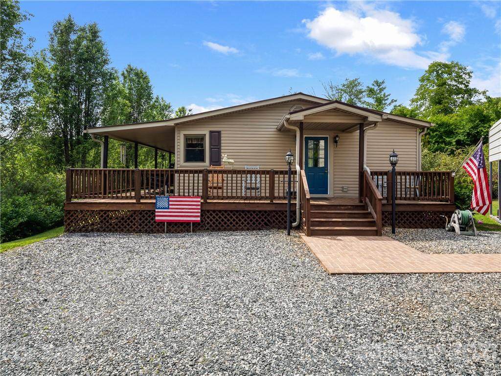 269 Elliot Drive - Photo 1