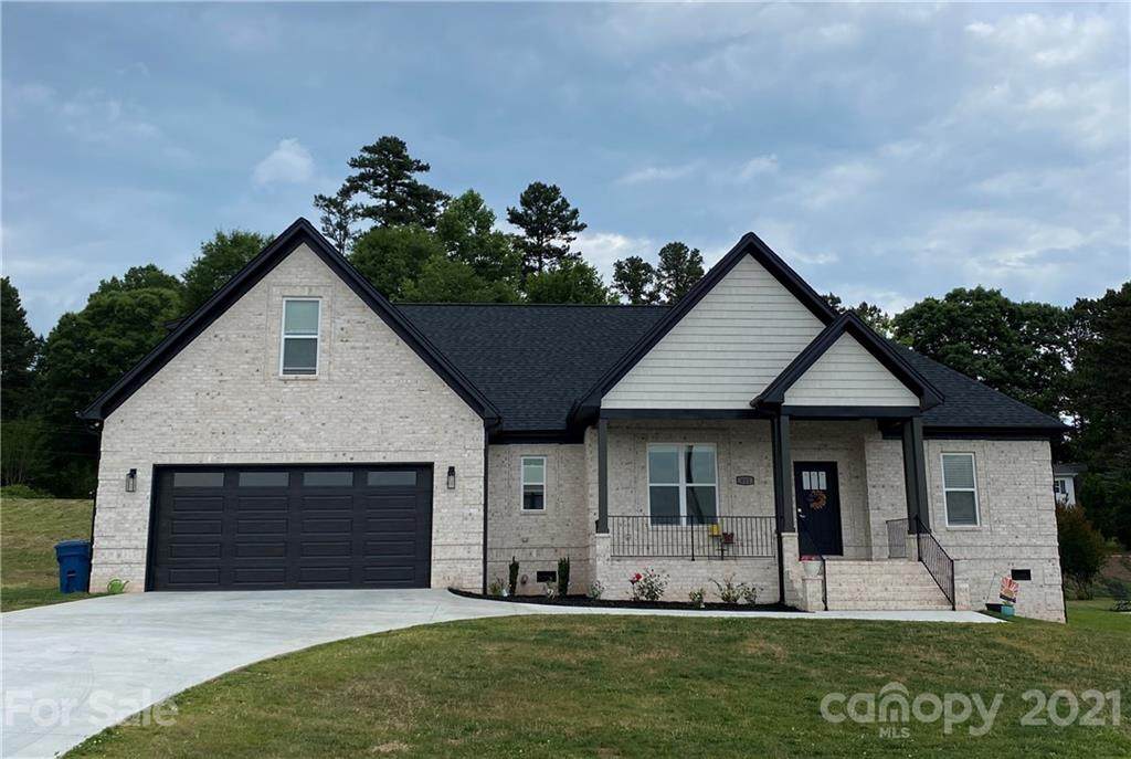 441 28th Avenue - Photo 1