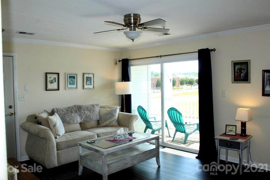 3809 Carl Parmer Drive - Photo 1