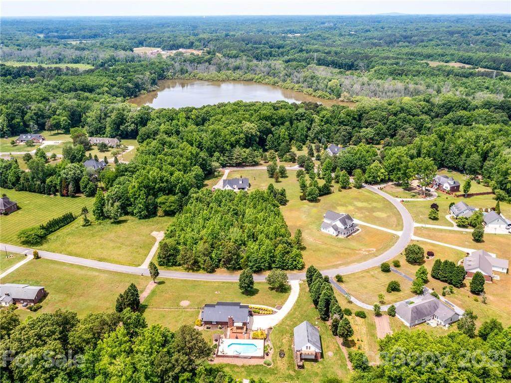 445 Steeple Chase Trail - Photo 1
