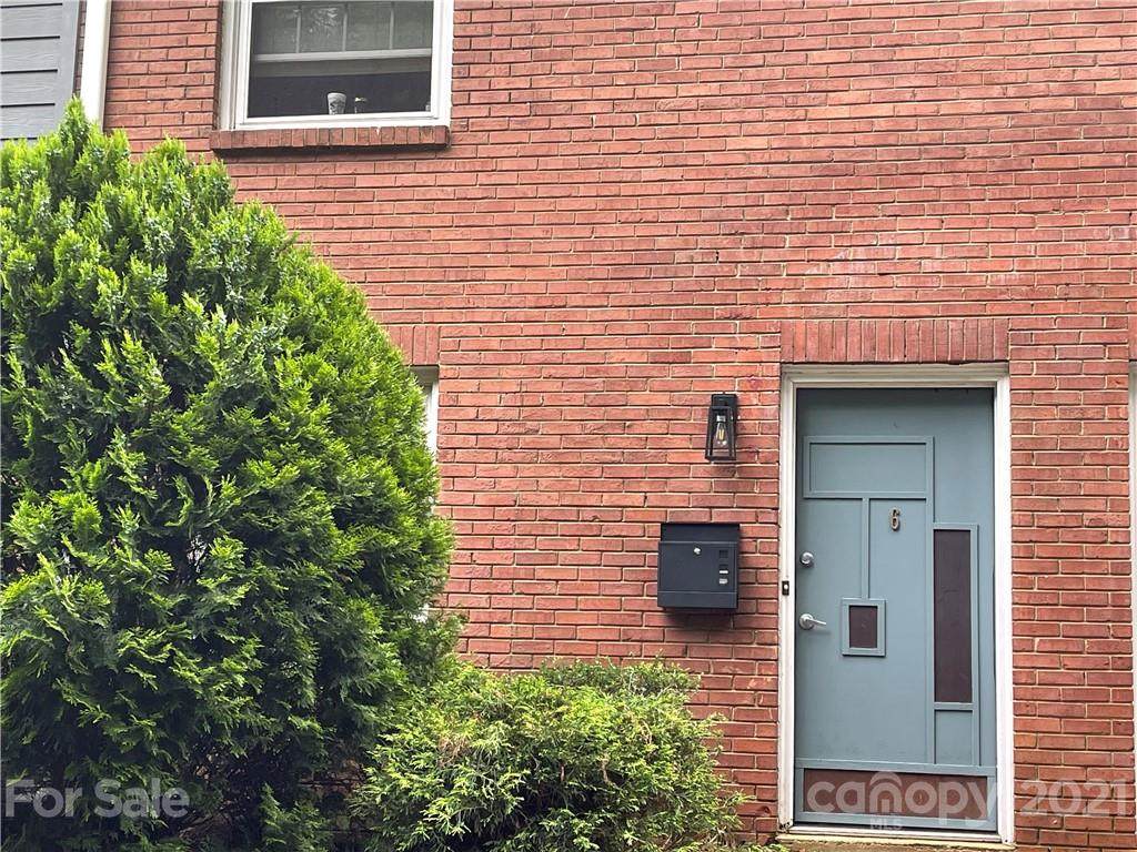 636 Chipley Avenue - Photo 1