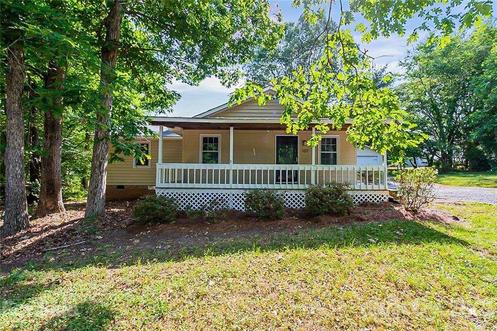 107 Deese Court - Photo 1