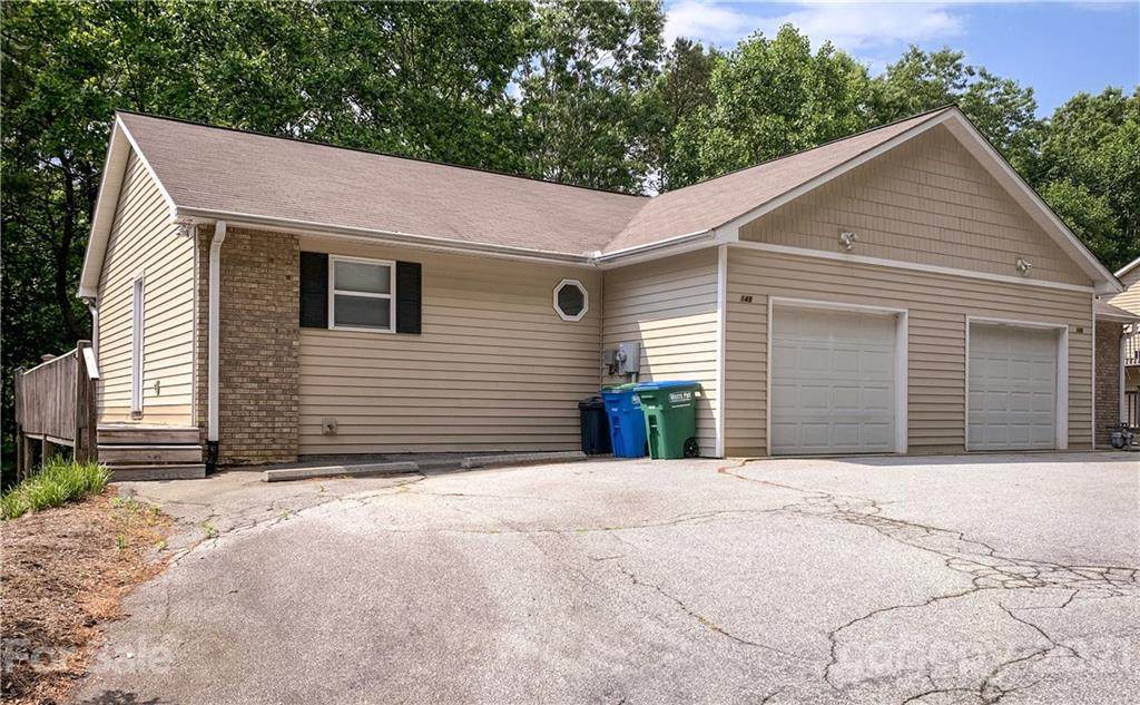 14 Hillsboro Drive - Photo 1