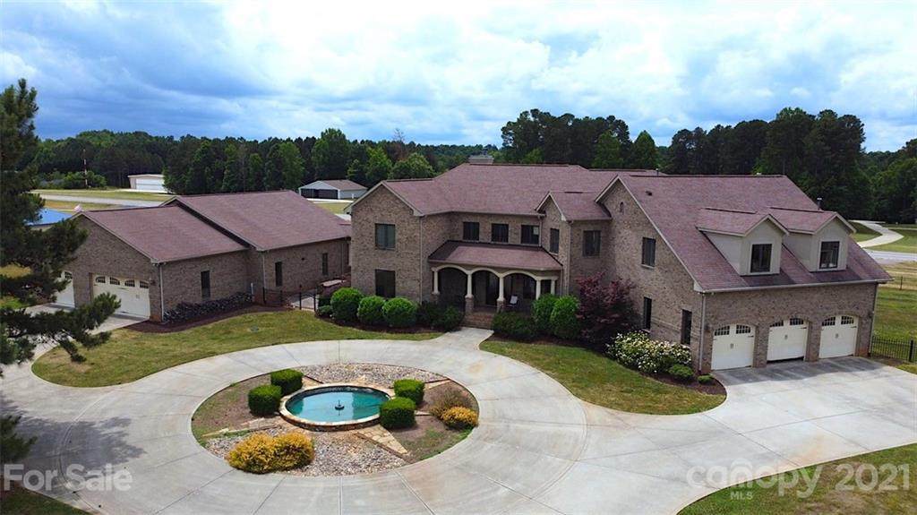 123 Hughes Lane - Photo 1