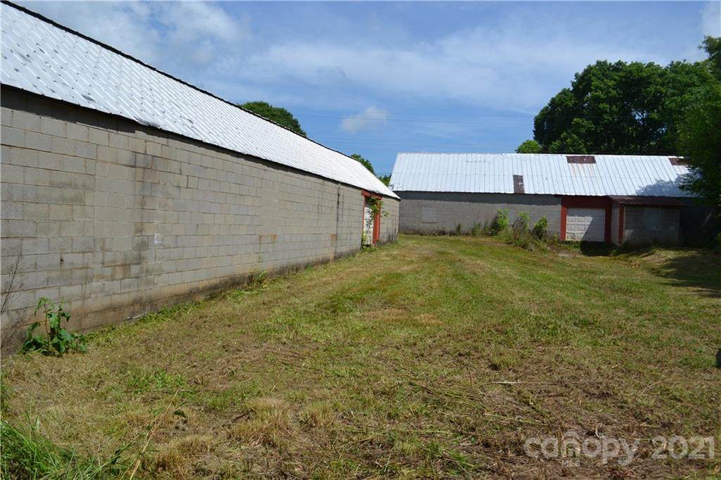 165 Moore Road - Photo 1