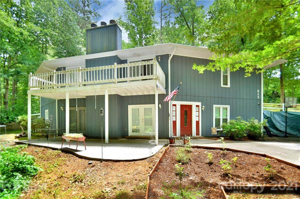 813 Marble Street - Photo 1