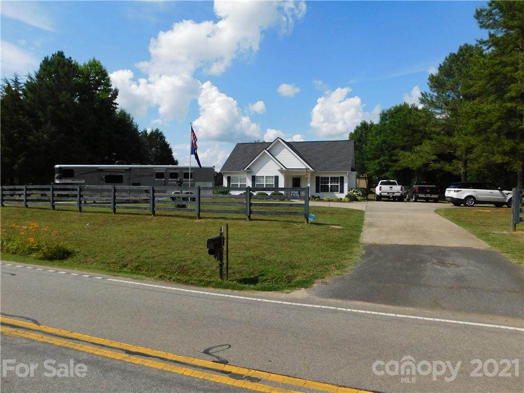 1579 Peden Bridge Road - Photo 1