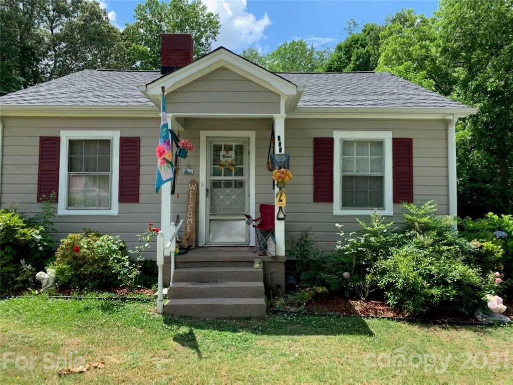 507 North Drive - Photo 1
