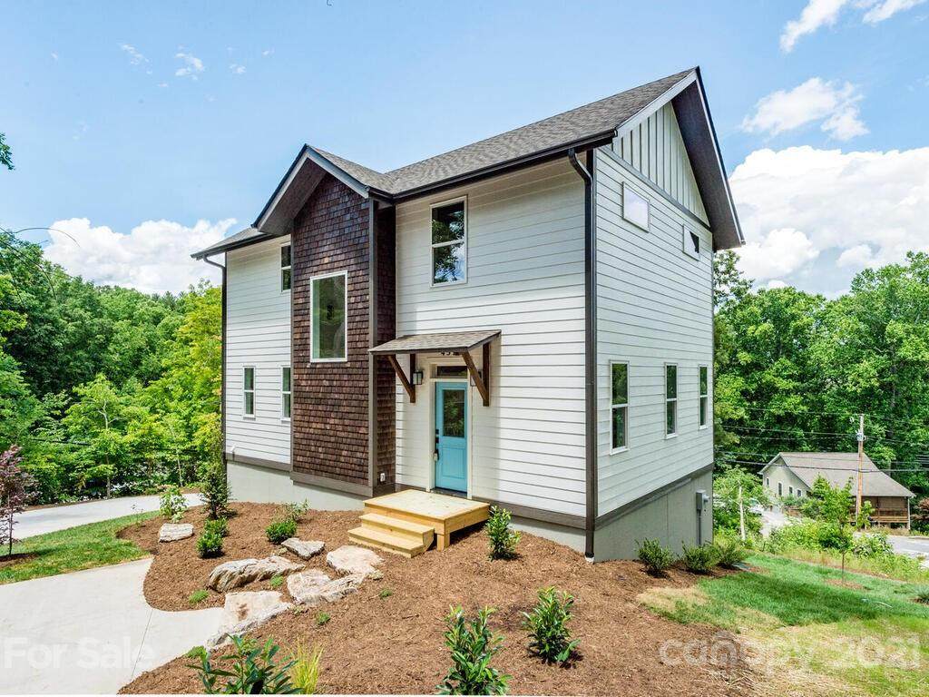 431 Riverview Avenue - Photo 1