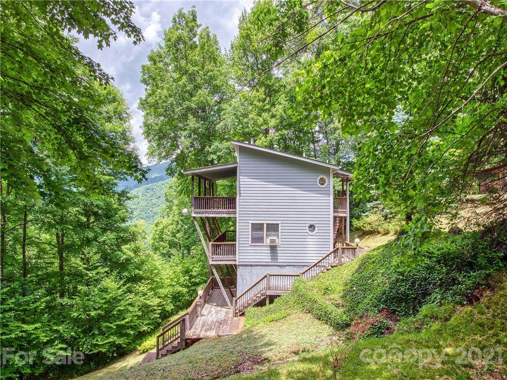 83 Chipmunk Lane - Photo 1