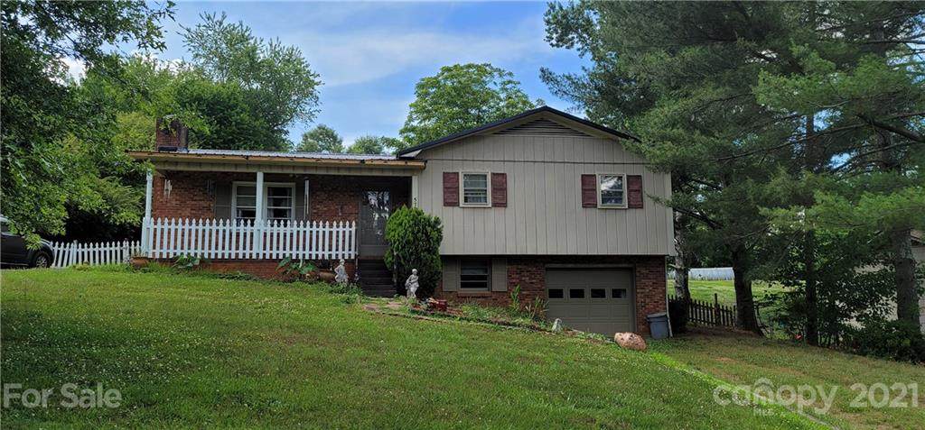 5777 Poovey Drive - Photo 1