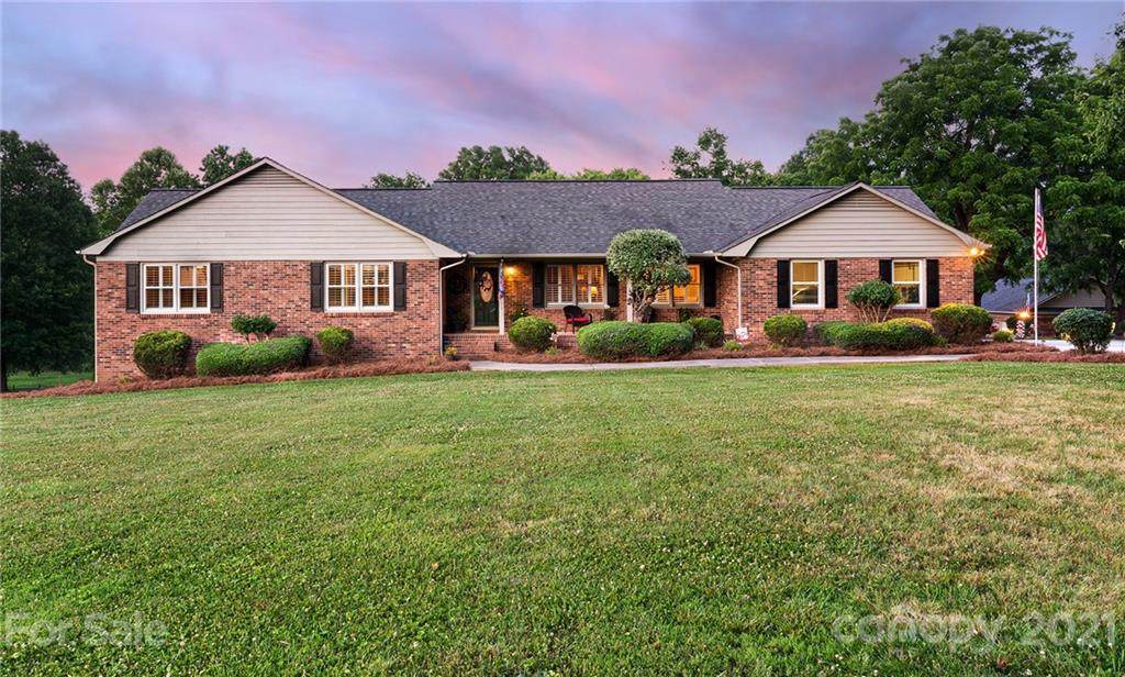 651 Linwood Road - Photo 1