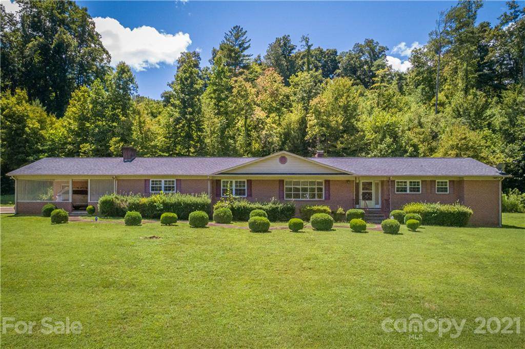102 Emorywood Drive - Photo 1