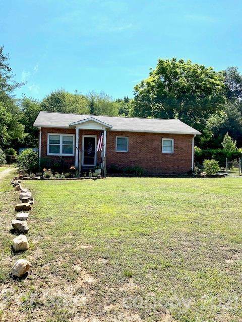2210 Travis Road - Photo 1