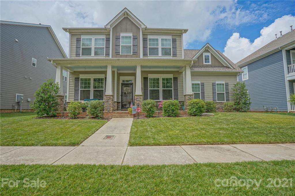 1533 Saratoga Boulevard - Photo 1