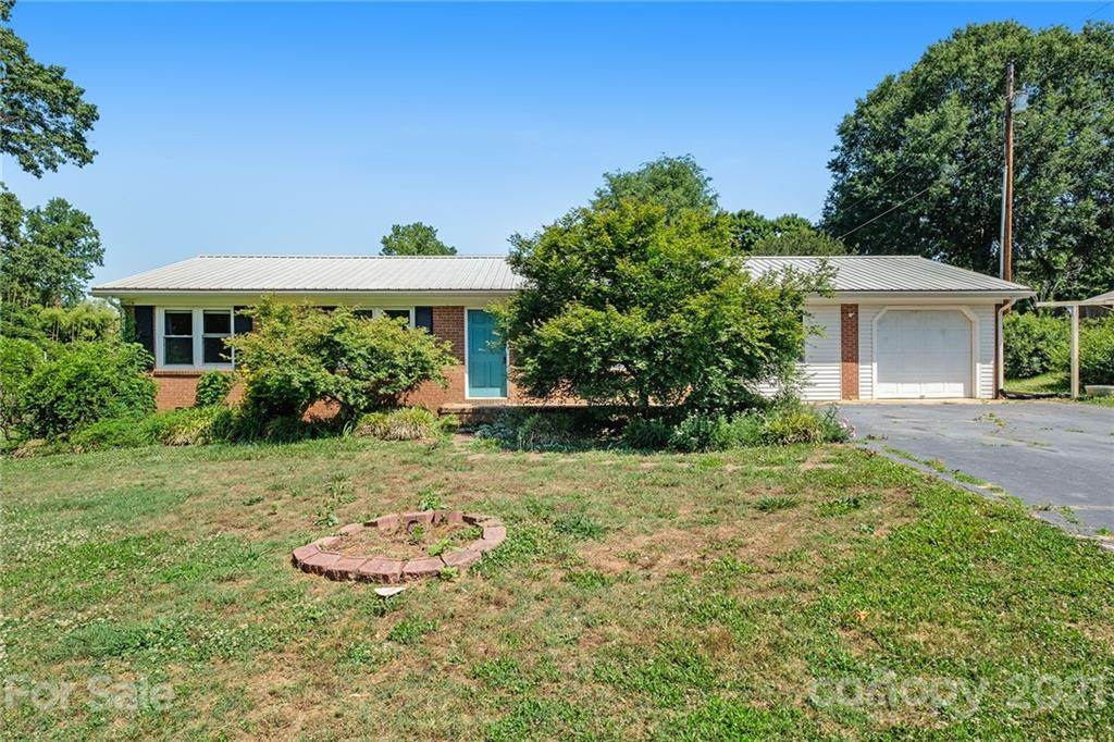238 Oak Grove Road - Photo 1