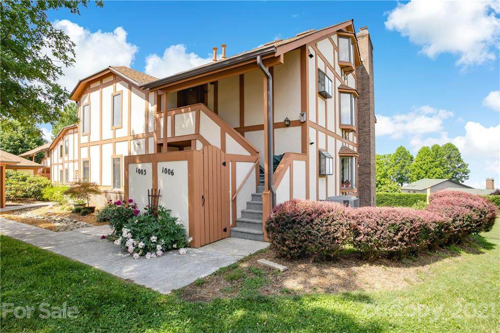 1003 Fleetwood Plaza - Photo 1