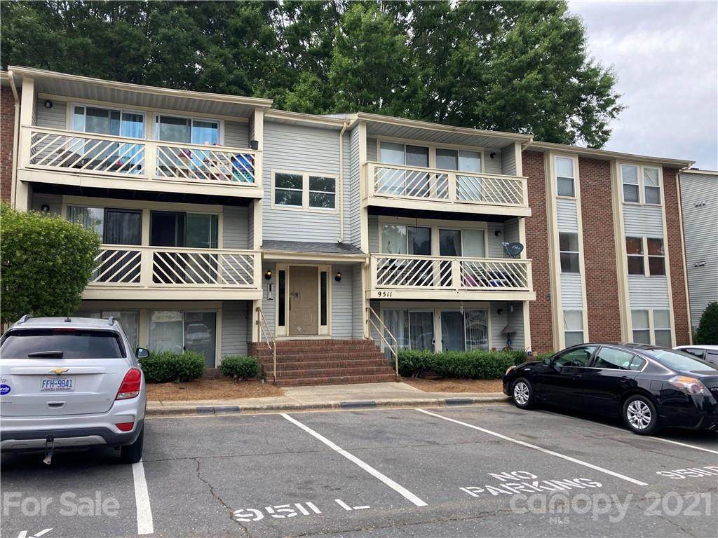 9511 Shannon Green Drive - Photo 1
