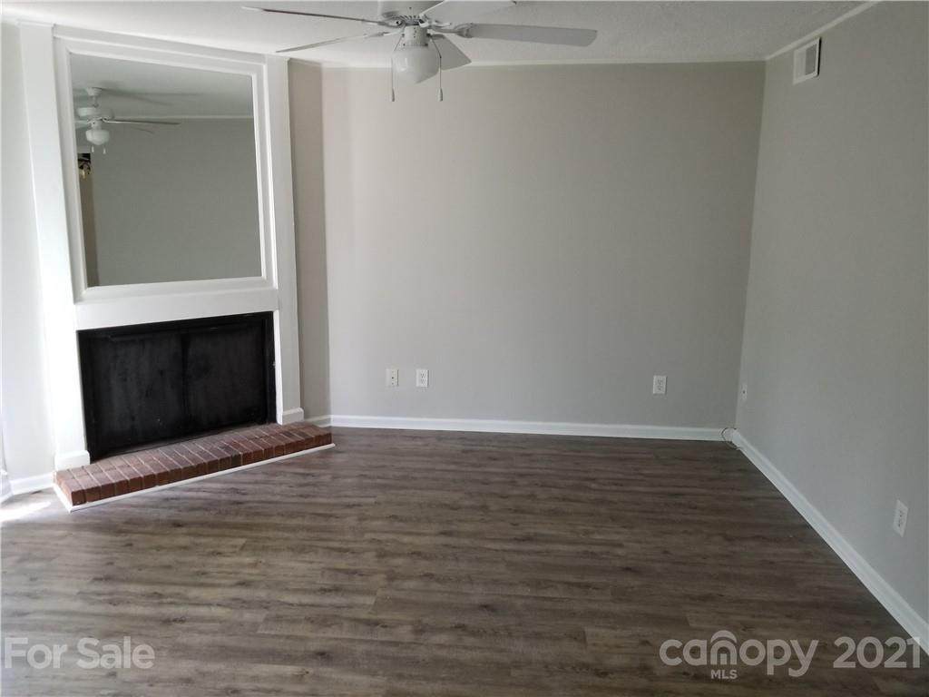 6153 Bent Tree Court - Photo 1