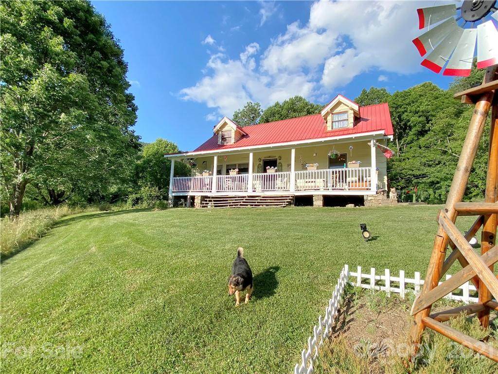 718 Wills Way - Photo 1